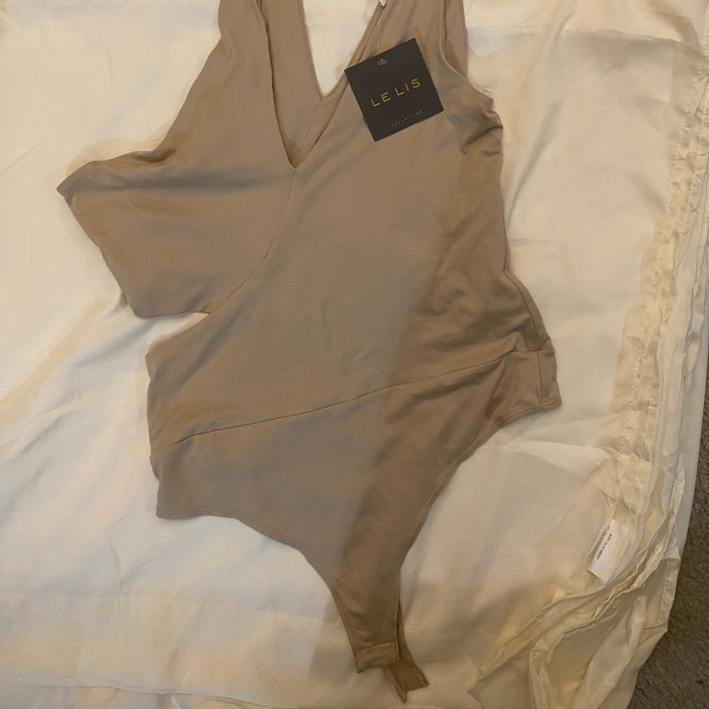 Lelis bodysuit